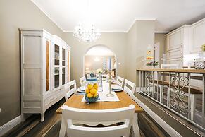 Villa Marigold