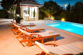 Villa Marigold