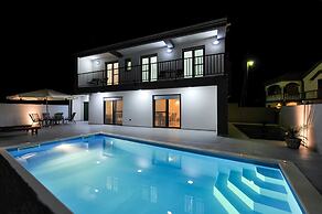 Villa Lily