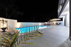 Villa Lily
