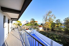 Villa Lily