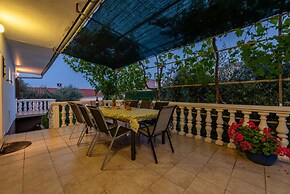Villa Pine