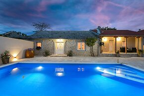 Villa Mandarin