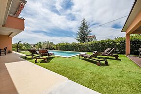 Villa Sky