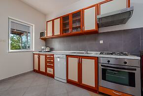 Villa Dandelion