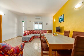 Villa Dandelion