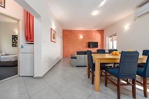 Villa Dandelion