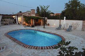 Villa Palace