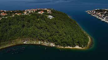 Villa Mirta