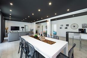 Villa XO