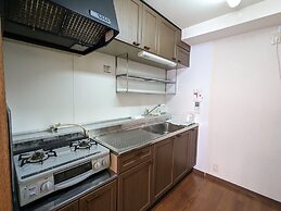 Pravafor Josai Apartment