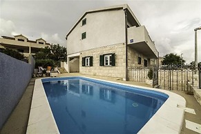 Apartments Villa Iva 1