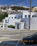 Room-andoni's House in Pitrofos Andros i