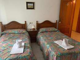 Hostal Restaurante Seoane - Twin Room