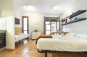 Historical Downtown Tarragona Apartment