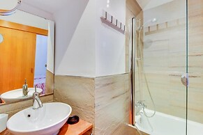 Villa in Consell With Private Pool, air Conditioning and Wifi