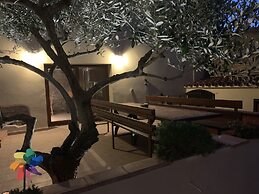 Self Catering Can Cabano for 8 People