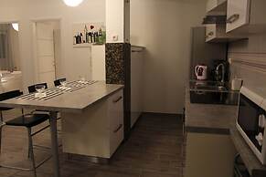 Apartment Silver