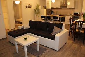Apartment Silver