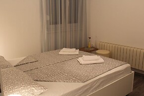 Apartment Silver
