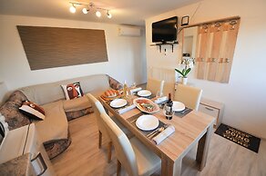 Apartments Jernej