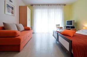 Apartment Rojnic - 3 Bedrooms Apartment