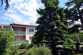 Apartment Rojnic - 3 Bedrooms Apartment