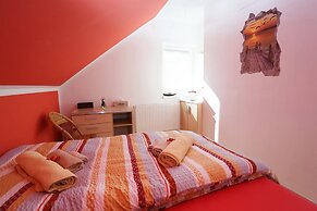 Lux Living Apartment Budic