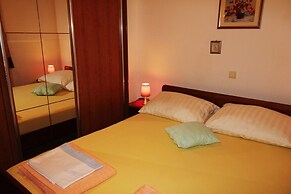 Cozy Apartment Dijana