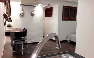 Born Rustic Style 11 Apt