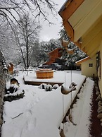 Invernalia Hostal