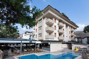 Green Mar Hotel