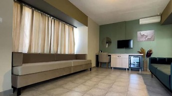 Green Mar Hotel