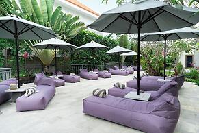 Bali Karma Sajtra Hotel
