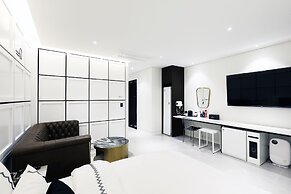 Mari Hotel