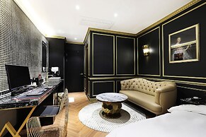 Mari Hotel