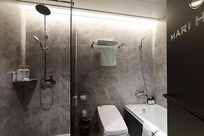 Mari Hotel