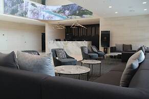 Airsky Hotel