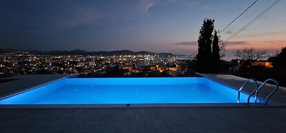 Uphill Glavanovic Villa