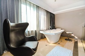 Crystal Orange Intl. Tourist Resort