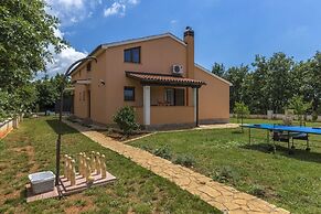 Luxury Villa Lucia with heated pool