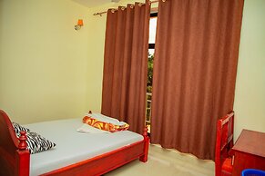 Kilimanjaro White House Hotel