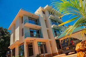 Kilimanjaro White House Hotel