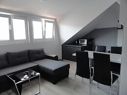 Apartments Holiday Budva