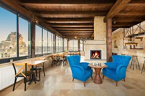 Megaron Cave Hotel