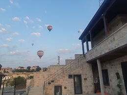 Megaron Cave Hotel
