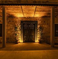 Megaron Cave Hotel