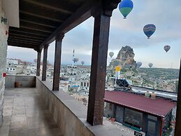 Megaron Cave Hotel