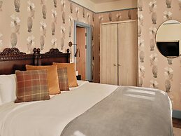 Morton Hotel