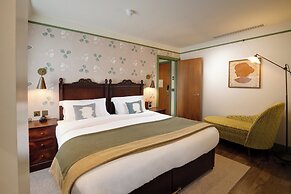 Morton Hotel